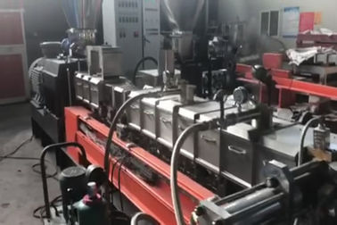 Yüksek Verimli Pvc Peletleme Makinesi Pp Karbon Masterbatch Renk Granülleri Yapımı